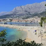 Apartments With A Parking Space Makarska - 22758