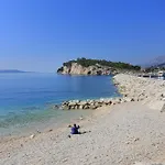 Apartments With A Parking Space Makarska - 22758