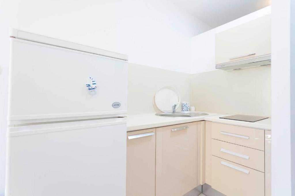 Apartment With A Parking Space - 22758