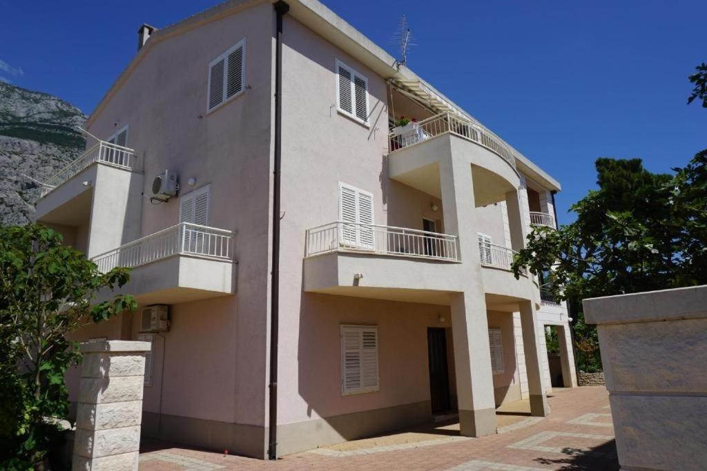 With A Parking Space - 22758 * Makarska