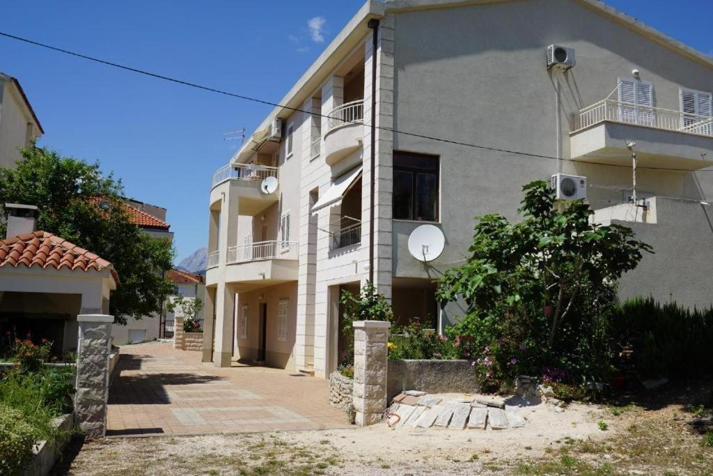 With A Parking Space - 22758 Makarska